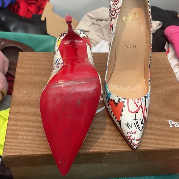 Authentic Worn once - Picture 2 of 3